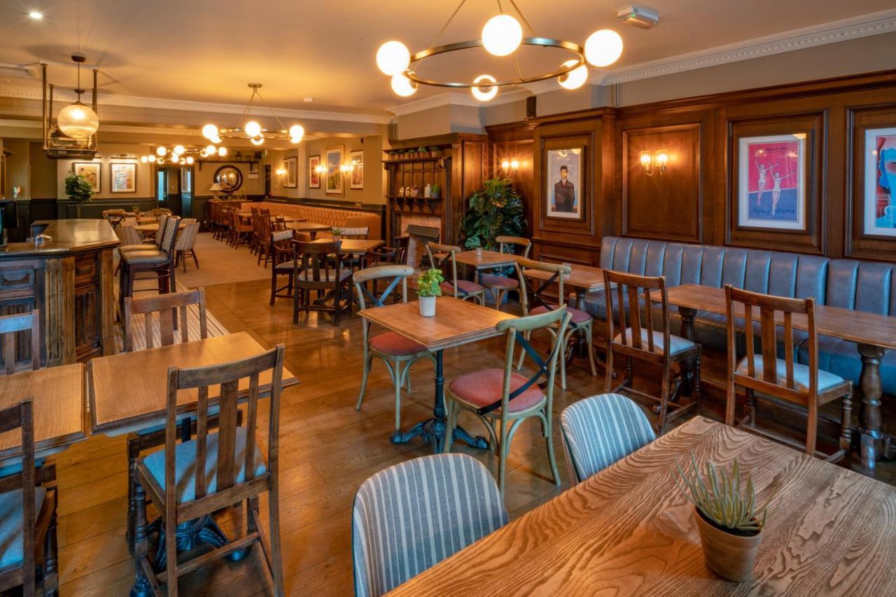 The Pavilion Arms Борнмут Екстер'єр фото