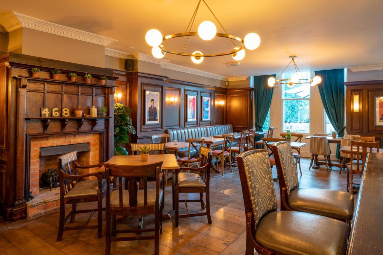 The Pavilion Arms Борнмут Екстер'єр фото